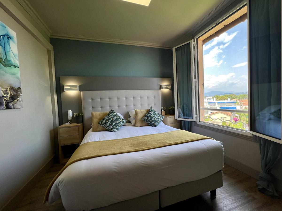 Hotel La Calanque Mandelieu Zewnętrze zdjęcie